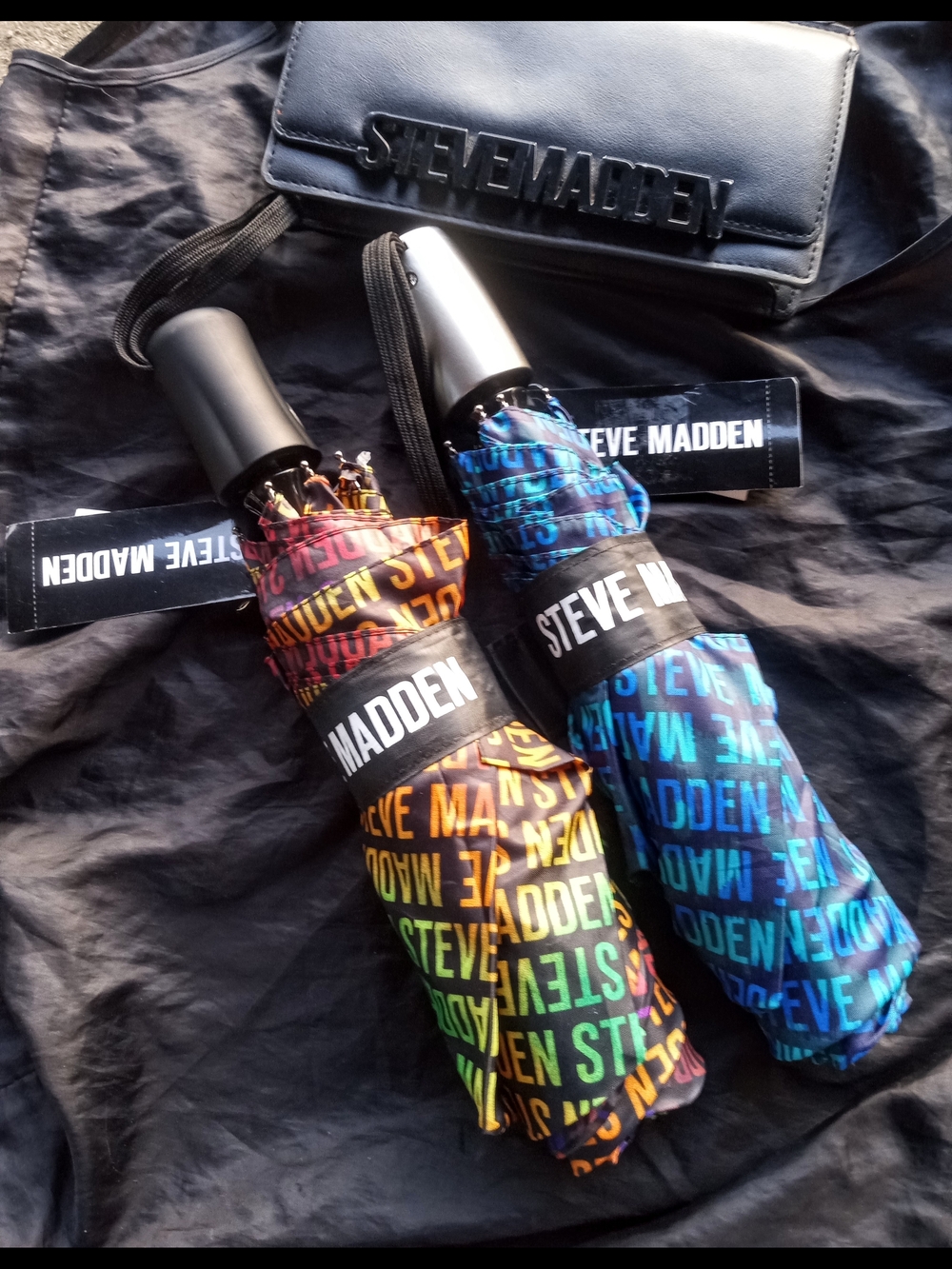 🆕 Steve Madden Rainbow Logo Compact Umbrella Duo